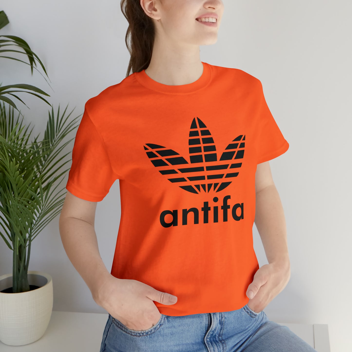 Antifadas Tee